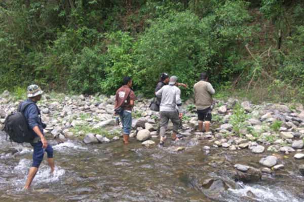 Wading across rivers